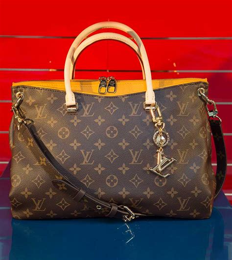 expensive bags and purses|top 10 most expensive purses.